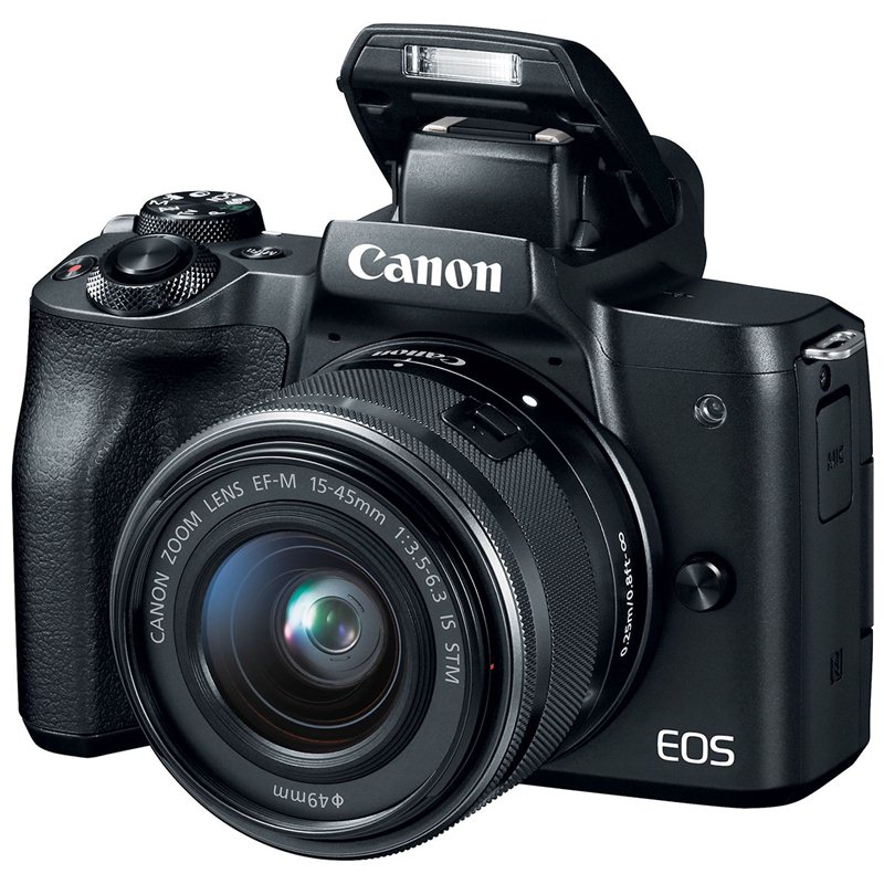 Canon EOS M50 + Kit 15-45mm